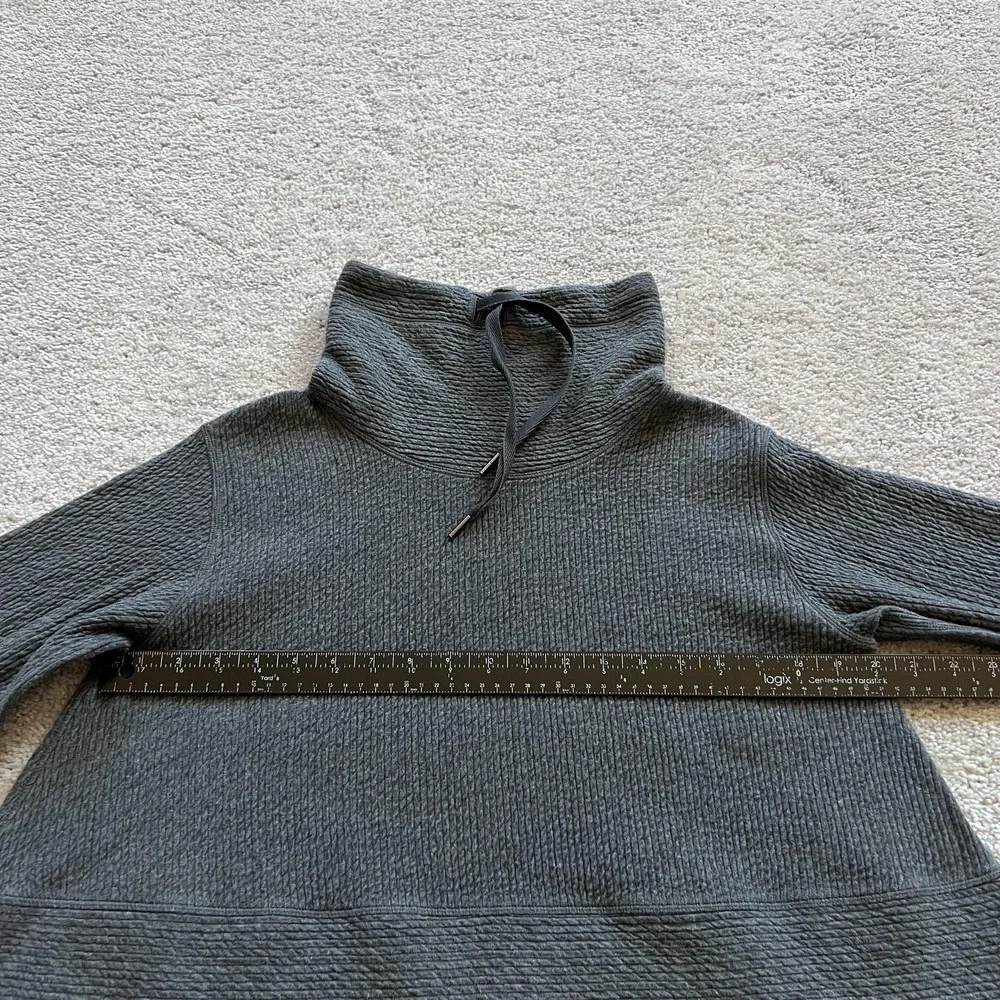 Lululemon Retreat Yourself Pullover Textured Sweatshirt Womens XS/S Gray